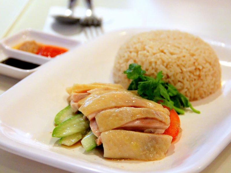 9: HẠt cơm mềm tơi, không nát, không khô là yêu cầu quan trọng của món ăn này