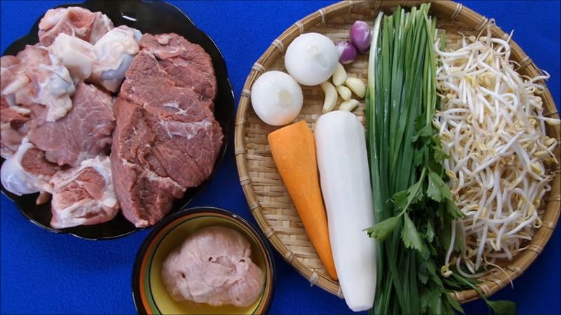 Chuẩn bị đầy đủ các nguyên liệu để chế biến món ăn