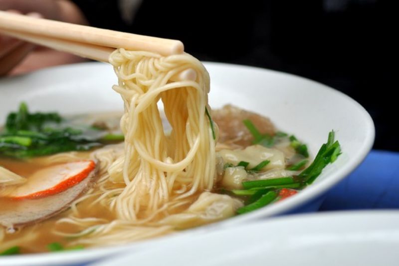 Ảnh 7: Trụng 7 phút là mì vừa chín tới, ngon và vẫn giữ được vị dai