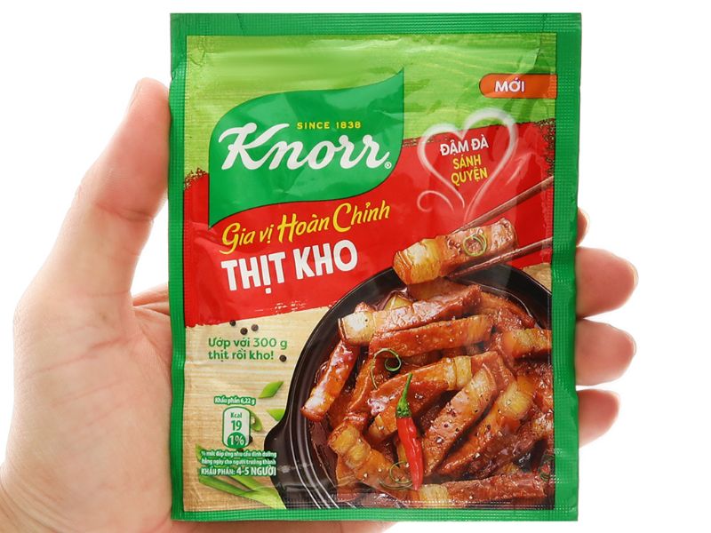 Ảnh 9: Gói gia vị thịt kho rất hợp với món ăn này
